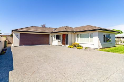 Photo of property in 1b Oxford Street, Taradale, Napier, 4112