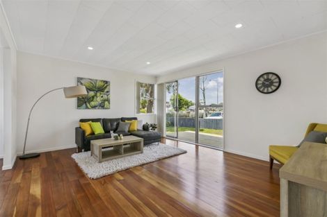 Photo of property in 18 Orly Avenue, Mangere, Auckland, 2022
