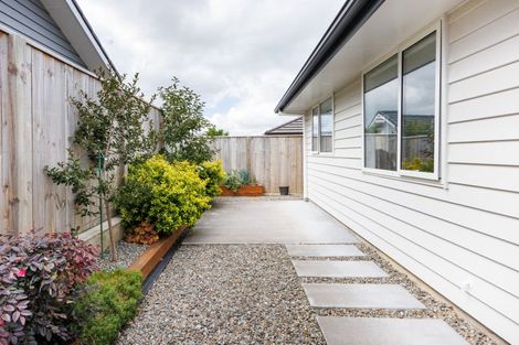 Photo of property in 112a Roberts Line, Kelvin Grove, Palmerston North, 4414