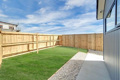 Photo of property in 27 Uatoto Road, Clarks Beach, 2122