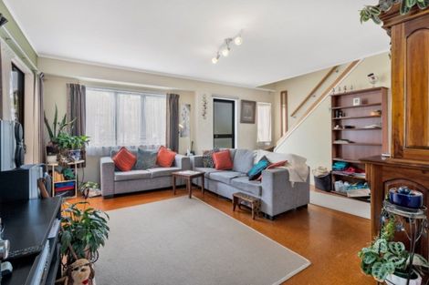 Photo of property in 1/136 Bradbury Road, Botany Downs, Auckland, 2010