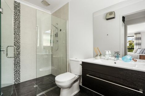 Photo of property in 21 Benmore Crescent, Pyes Pa, Tauranga, 3112