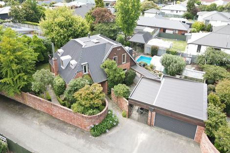 Photo of property in 15 Oak Grove, Ashburton, 7700