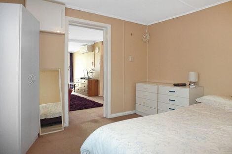 Photo of property in 41 Edinburgh Terrace, Foxton Beach, Foxton, 4815