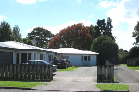 Photo of property in 1/18 Harbour View Road, Te Atatu Peninsula, Auckland, 0610