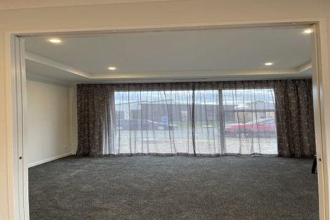 Photo of property in 28 Withers Crescent, Halswell, Christchurch, 8025