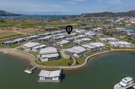 Photo of property in 16 Vanita Drive, Whitianga, 3510