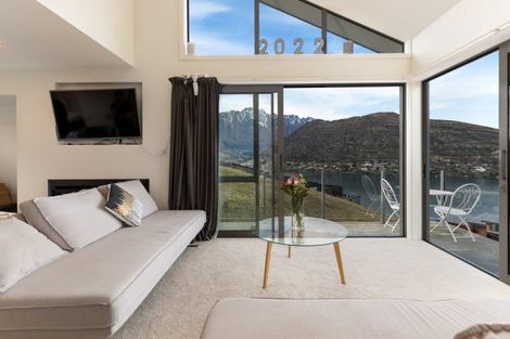 Photo of property in Upper Flat, 43 Middleton Road, Frankton, Queenstown, 9300