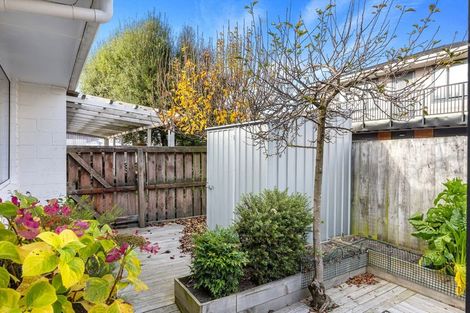 Photo of property in 4/9 Division Street, Riccarton, Christchurch, 8041