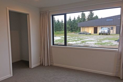 Photo of property in 18 Robrosa Street, Wanaka, 9305
