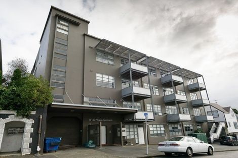 Photo of property in Vespa Apartments, 403/20 Hanson Street, Mount Cook, Wellington, 6021