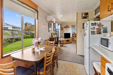 Photo of property in 3/422 Wai-iti Road, Gleniti, Timaru, 7910