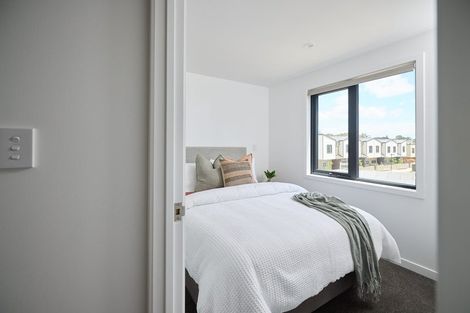 Photo of property in 49 Te Puketoka Lane, Mangere, Auckland, 2022