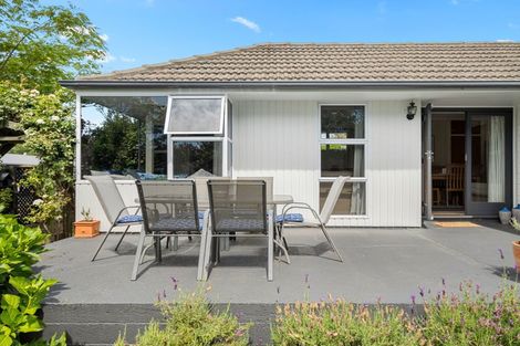 Photo of property in 9 Arlington Street, Burnside, Christchurch, 8053