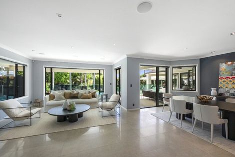 Photo of property in 12a Wainoni Heights, Greenhithe, Auckland, 0632