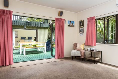 Photo of property in 75 Park Hill Road, Birkenhead, Auckland, 0626