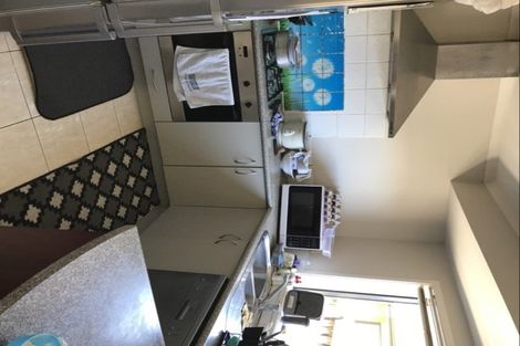 Photo of property in 27 Tussock Avenue, Mangere, Auckland, 2022