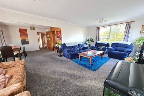 Photo of property in 18 Medina Crescent, Parklands, Christchurch, 8083