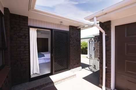 Photo of property in 12a Avenue Road, Greenmeadows, Napier, 4112