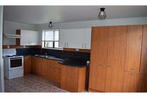 Photo of property in 13 Poutini Place, Manurewa, Auckland, 2102