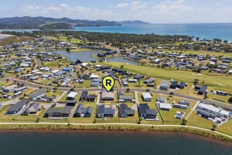 Photo of property in 140 Ngaio Drive, Matarangi, Whitianga, 3592