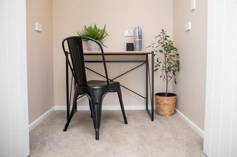 Photo of property in 15a Esther Street, Martinborough, 5711