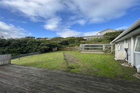 Photo of property in 1 Kahu Road, Paremata, Porirua, 5024
