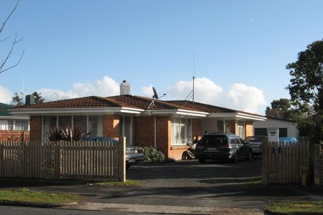 Photo of property in 35 Gillies Avenue, Claudelands, Hamilton, 3214