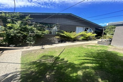Photo of property in 51 Kent Street, Picton, 7220