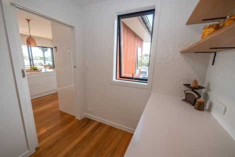 Photo of property in 5 Frangipani Street, Cable Bay, 0420