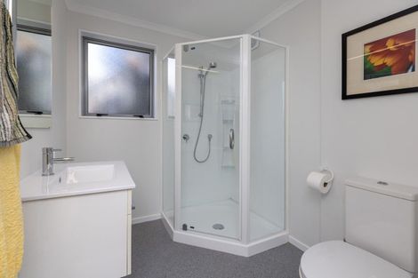 Photo of property in 80 The Esplanade, Raumati South, Paraparaumu, 5032