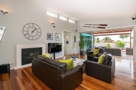 Photo of property in 214 Rarangi Beach Road, Rarangi, Blenheim, 7273