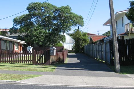 Photo of property in 1/28 Law Street, Torbay, Auckland, 0630