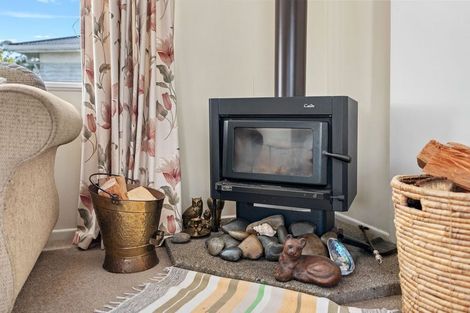 Photo of property in 203 Parkhurst Road, Parakai, 0830