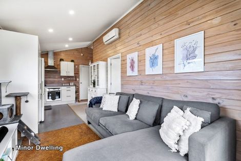 Photo of property in 7 Bardia Street, Belmont, Auckland, 0622