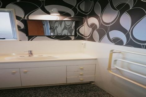 Photo of property in 2/20 Steeple Rise, Pakuranga, Auckland, 2010