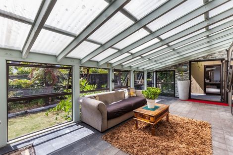 Photo of property in 2 Epping Place, Richmond Heights, Taupo, 3330