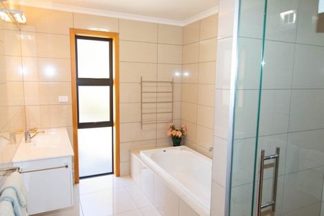 Photo of property in 2 Walter Black Place, Lake Tekapo, 7999