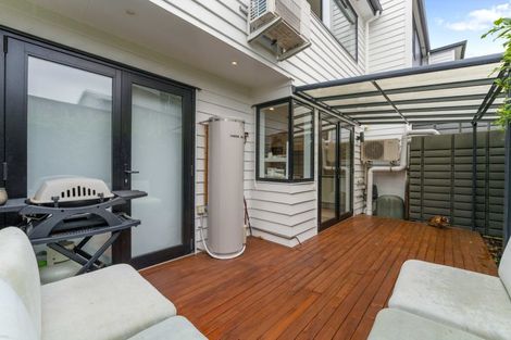 Photo of property in 79c Granville Drive, Massey, Auckland, 0614
