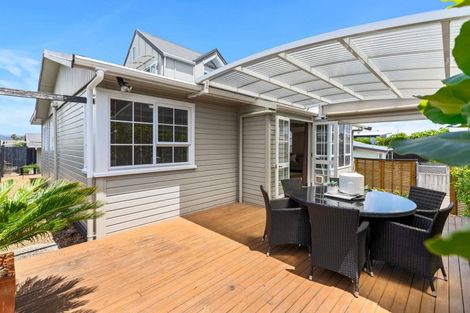 Photo of property in 31 Percy Road, Papamoa Beach, Papamoa, 3118