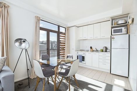 Photo of property in 1b/5 Charlotte Street, Eden Terrace, Auckland, 1021
