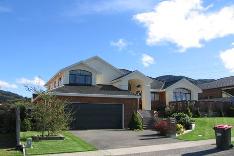 Photo of property in 43 Kirton Drive, Riverstone Terraces, Upper Hutt, 5018