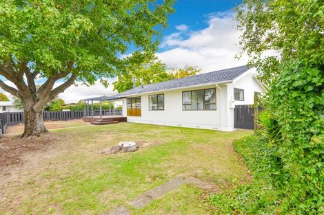 Photo of property in 28 Fleetwood Crescent, Flaxmere, Hastings, 4120