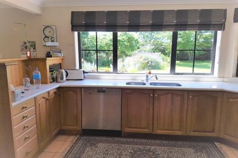 Photo of property in 131 Pararekau Road, Karaka, Papakura, 2580