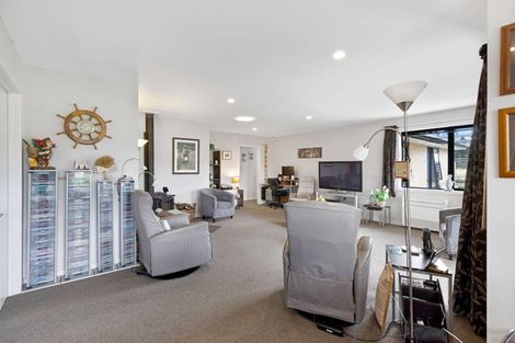 Photo of property in 39 Weld Street, Oxford, 7430