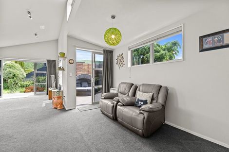 Photo of property in 12a Nautique Place, Waikawa, Picton, 7220