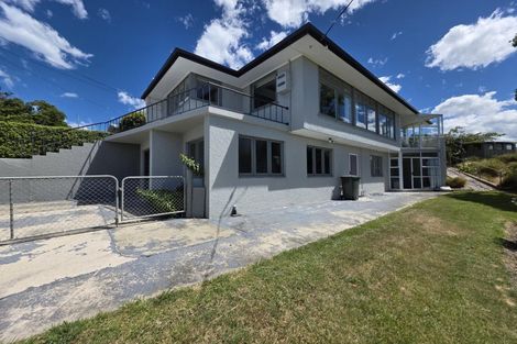 Photo of property in 6 Solway Street, Holmes Hill, Oamaru, 9401