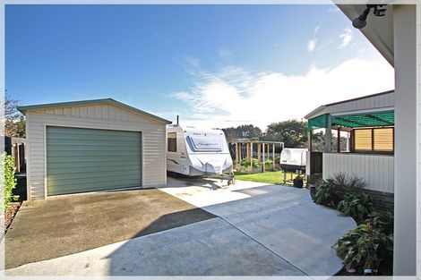 Photo of property in 9 Easton Street, Foxton, 4814