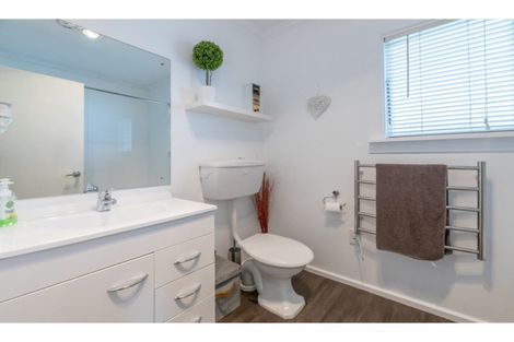 Photo of property in 17 Leverett Place, North New Brighton, Christchurch, 8083