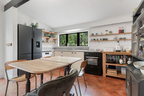 Photo of property in 3 Cologne Street, Martinborough, 5711